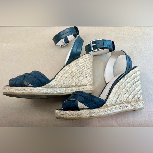 COACH BLACK WEDGES WITH ANKLE STRAP/BUCKLE SIZE 39 - Picture 3 of 7